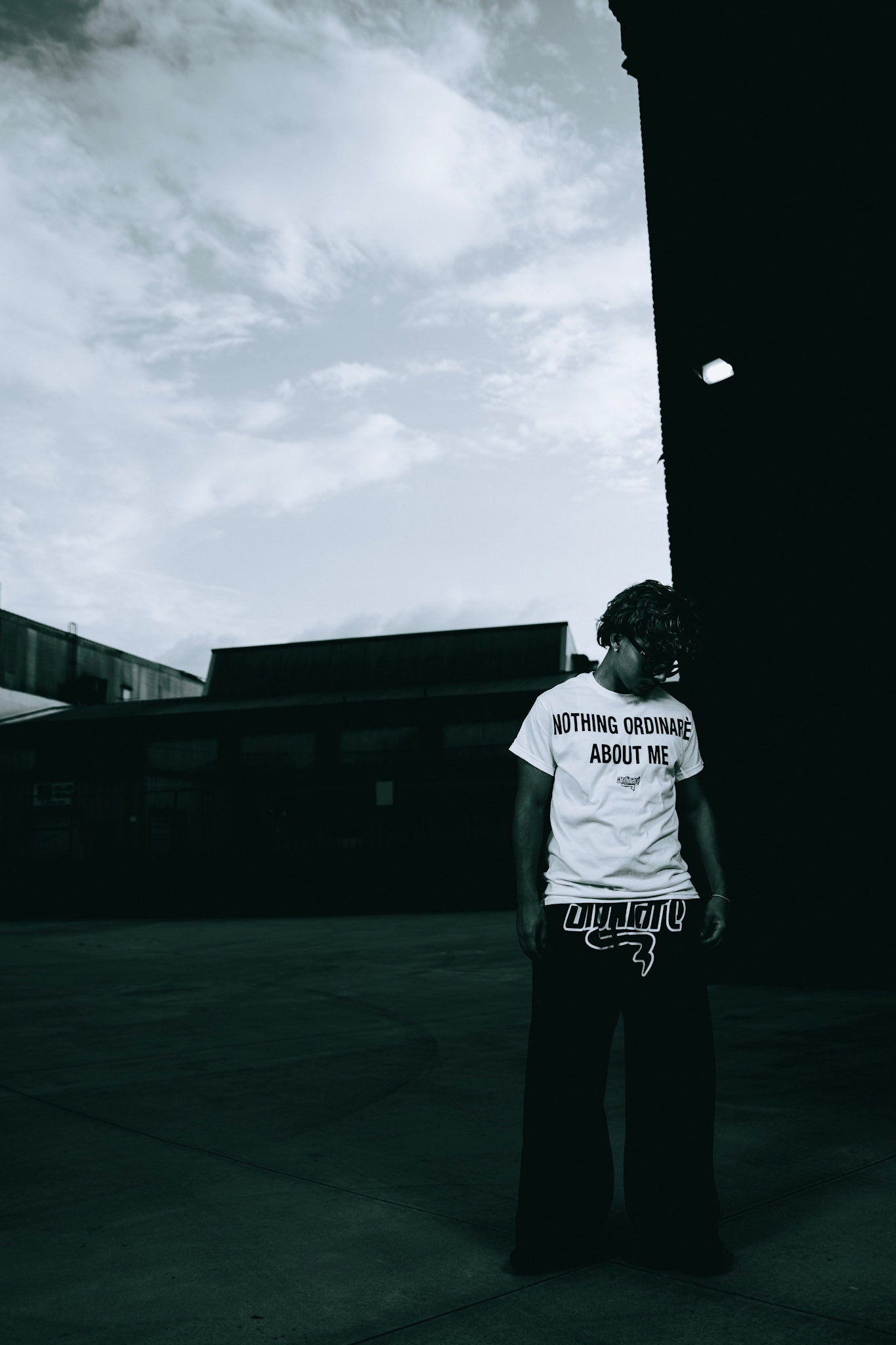 Free ORDINARÉ T-Shirt