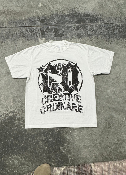 C0 02 Tee “UNORDINARY CREATIVE”